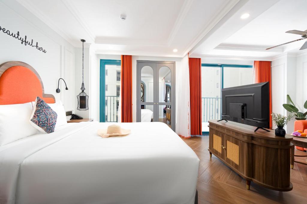 Pavillon Boutique Hotel & Apartment Nha Trang