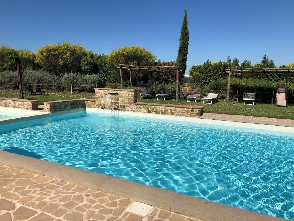 Luxury Resort with swimming pool in the Tuscan countryside, Villas on the ground floor with private outdoor area with panoramic view photo 2