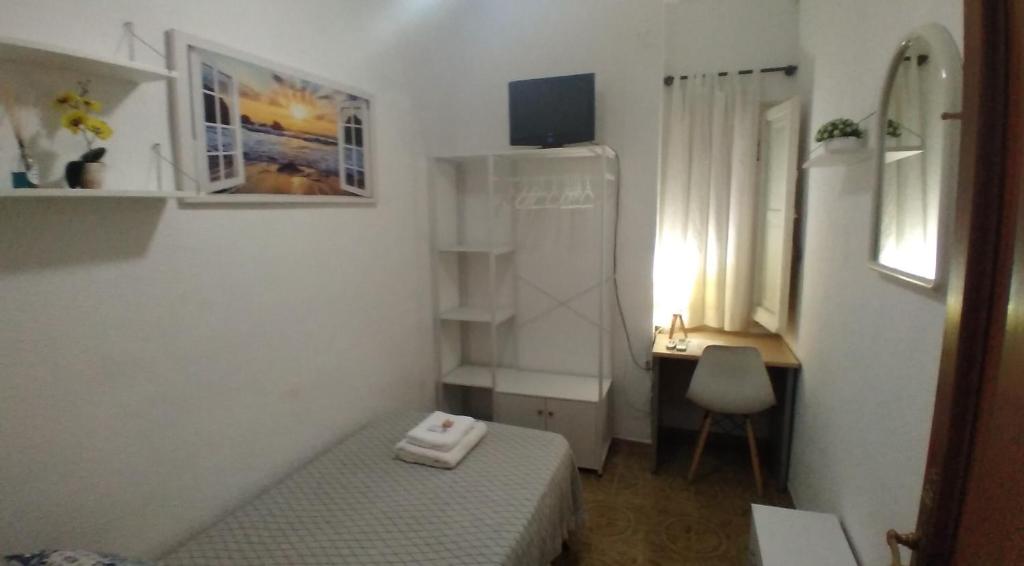 Cozy single room Mercado Central photo 2