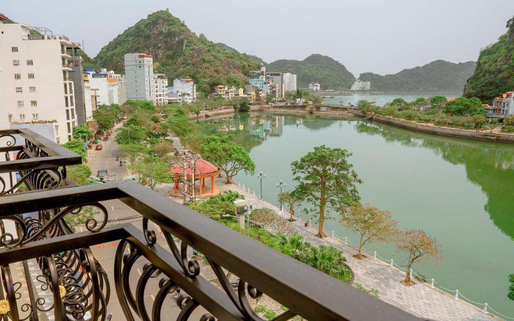 Anh Nhu 2 Hotel