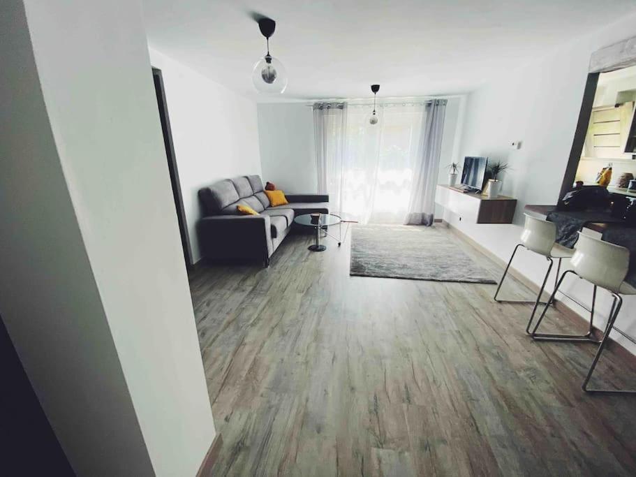 Precioso apartamento con bañera hidromasaje photo 4