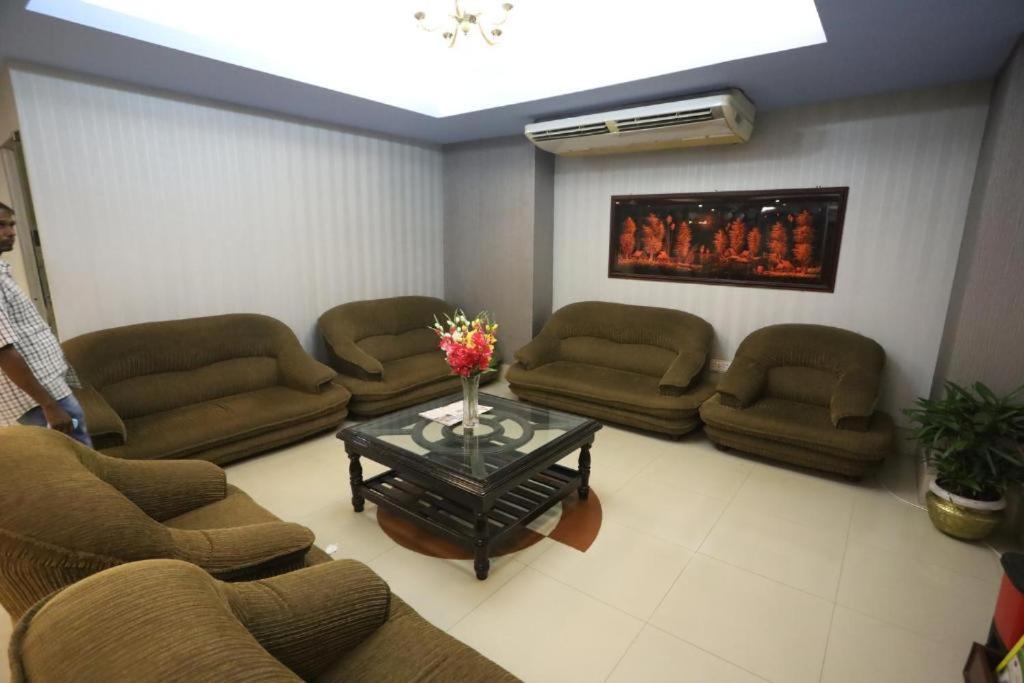 Meridian Hotel & Restaurant Chattogram photo 3