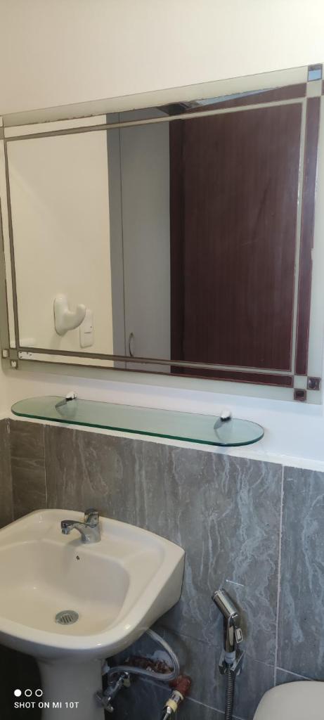 Orange Blossom photo 3