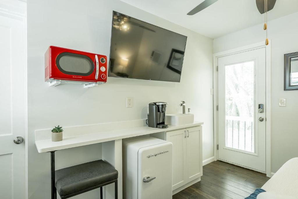 13 The Eero Room - A PMI Scenic City Vacation Rental photo 3