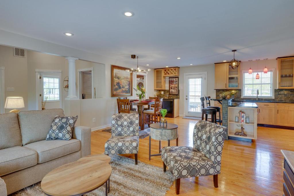 Cozy Richmond Retreat with Yard about 5 Mi to Dtwn! photo 4