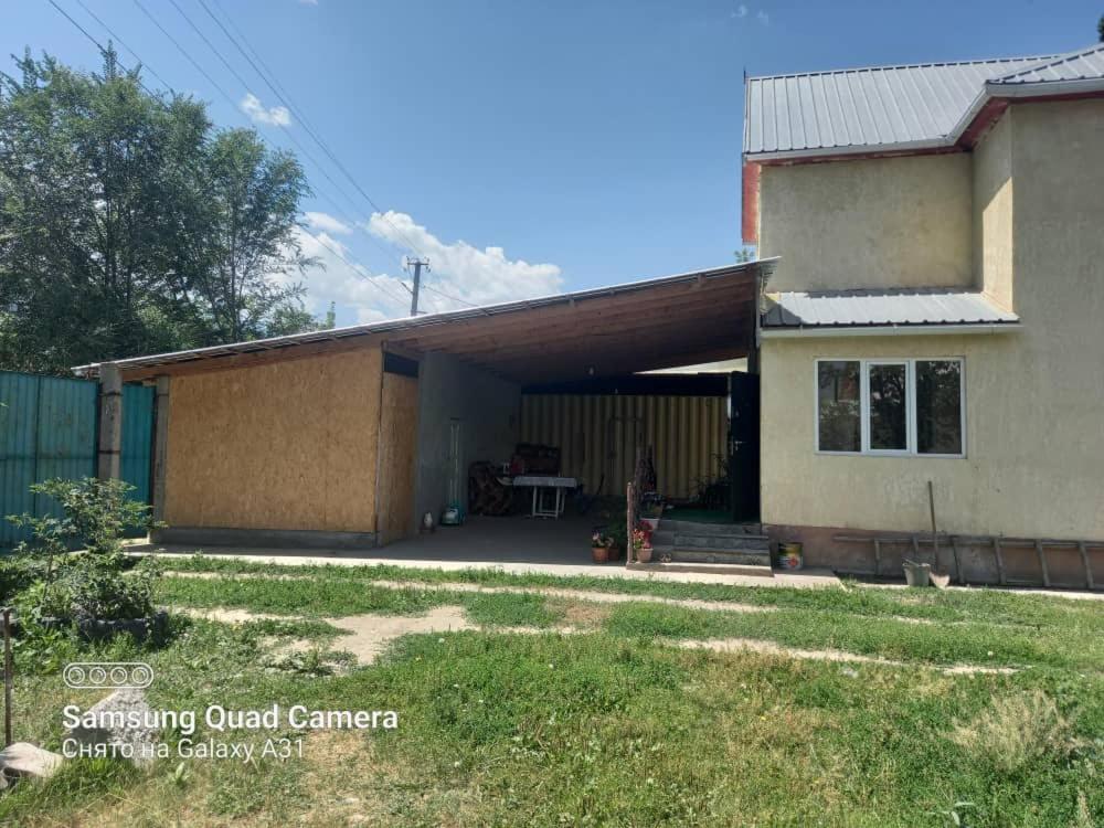 Aizirek Guest House photo 1