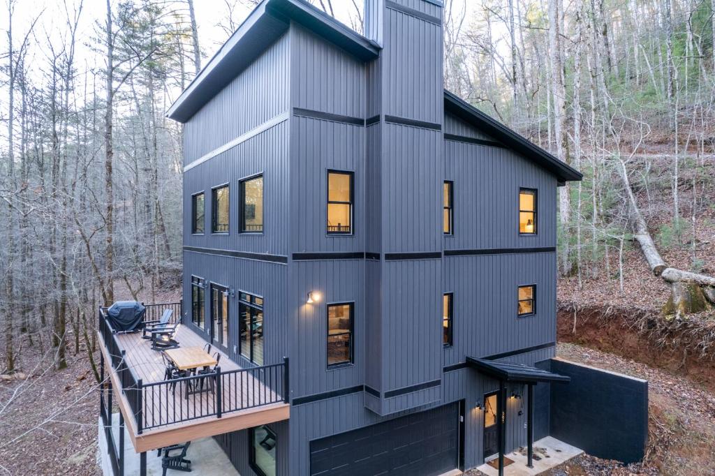 New Listing! Two Creekside Cabins - Sleeps 14 photo 1