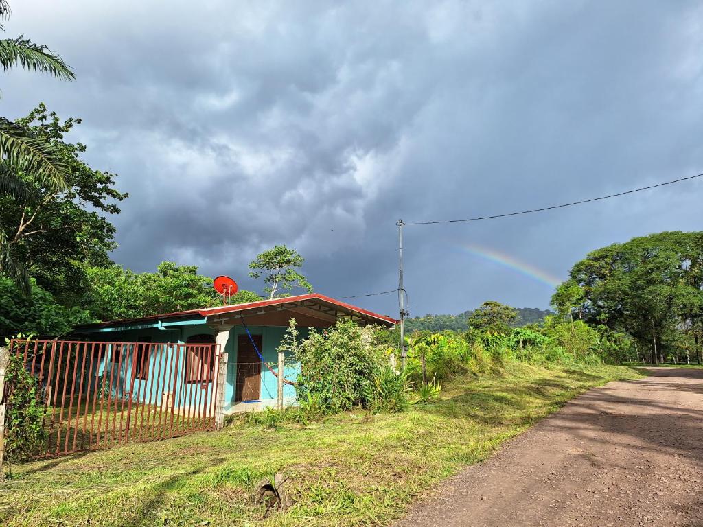 Kiskadee House photo 1