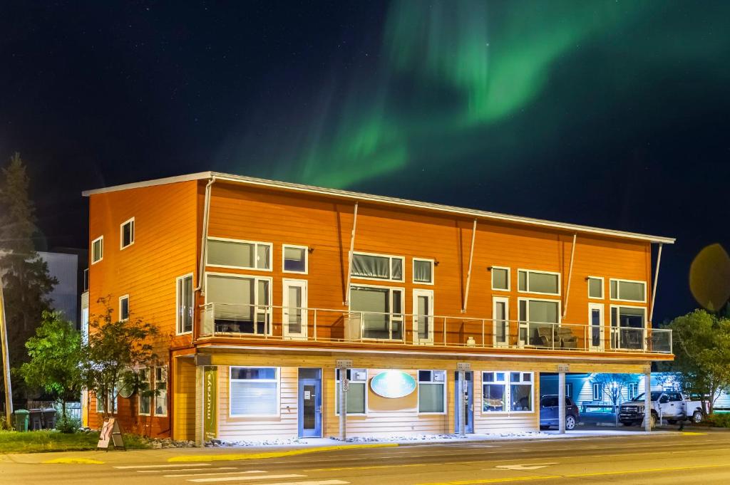 NN - The Loft - Downtown 1-bed 2-bath