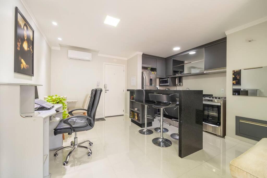 QUARTO privativo para 1 pessoa em Home Club photo 1