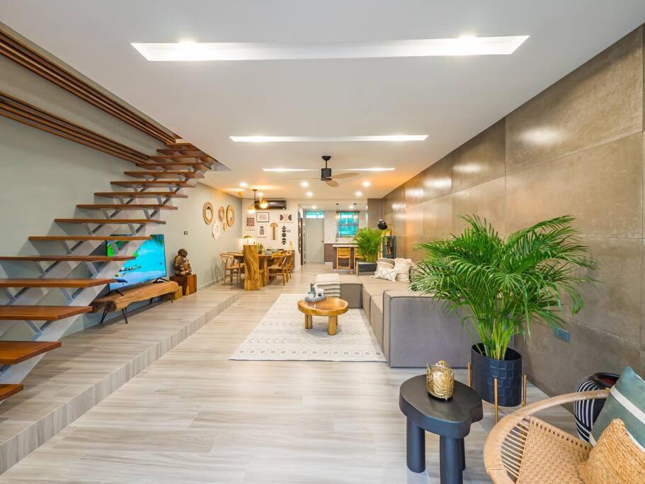 Stylish Townhouse near Fisherman photo 1
