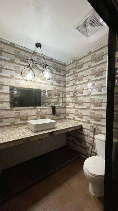 G Apartment - Home in Kabankalan City photo 3