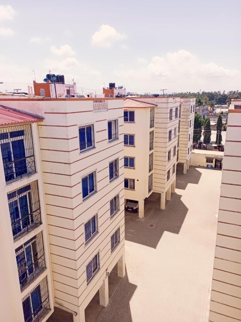 Bliss homestay apartment with swimming pool photo 1