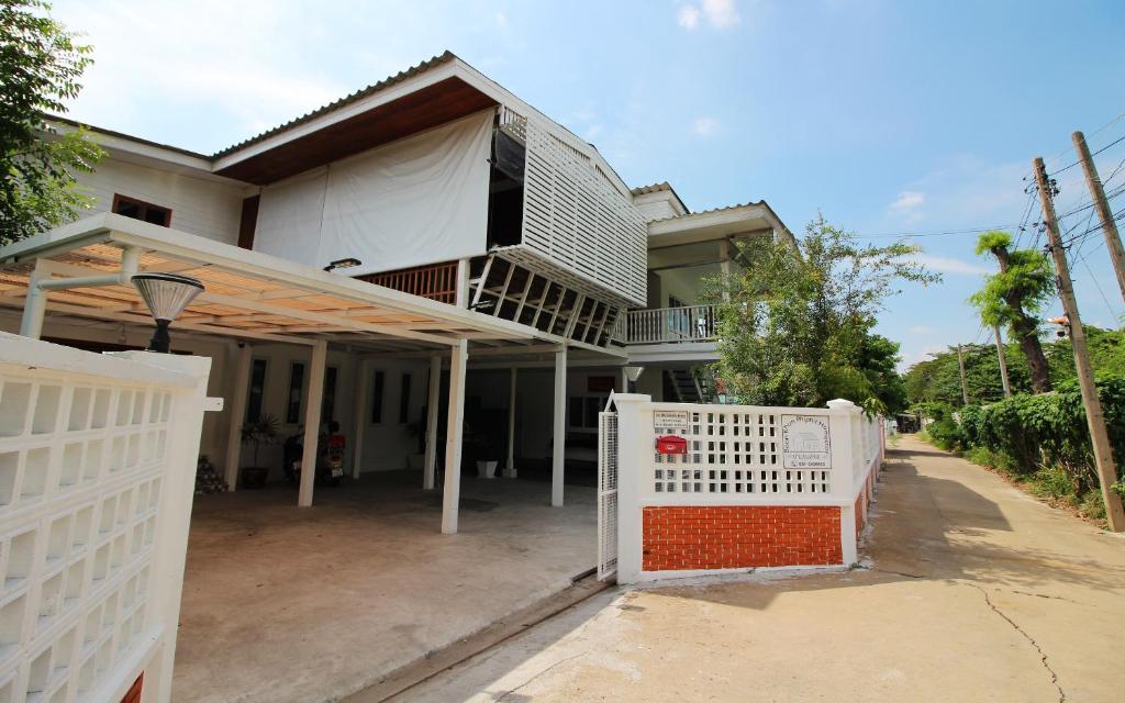 Room in Guest room - Baan Khunphiphit Homestay no2229 photo 2
