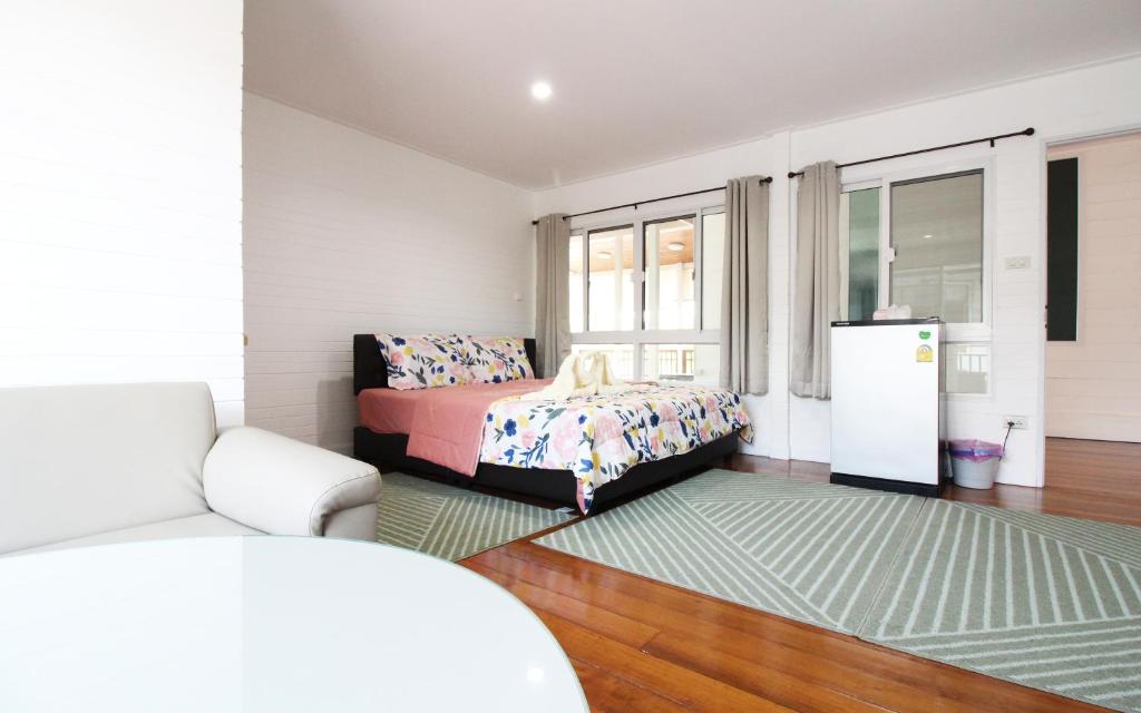 Room in Guest room - Baan Khunphiphit Homestay no2322 photo 4