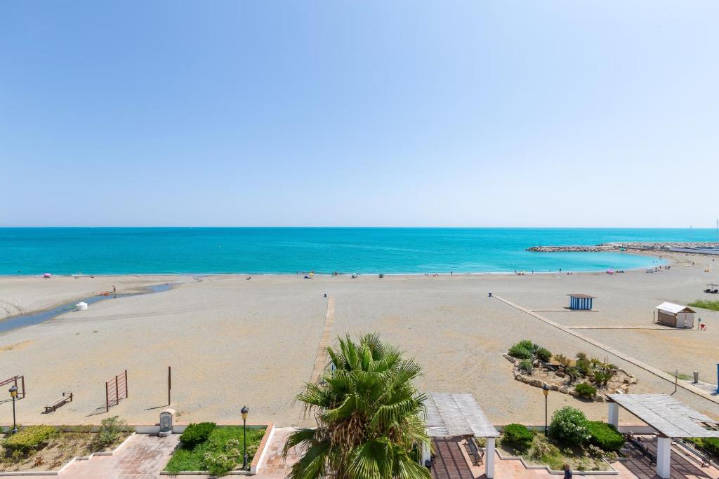 Marina de la Duquesa 805 photo 1