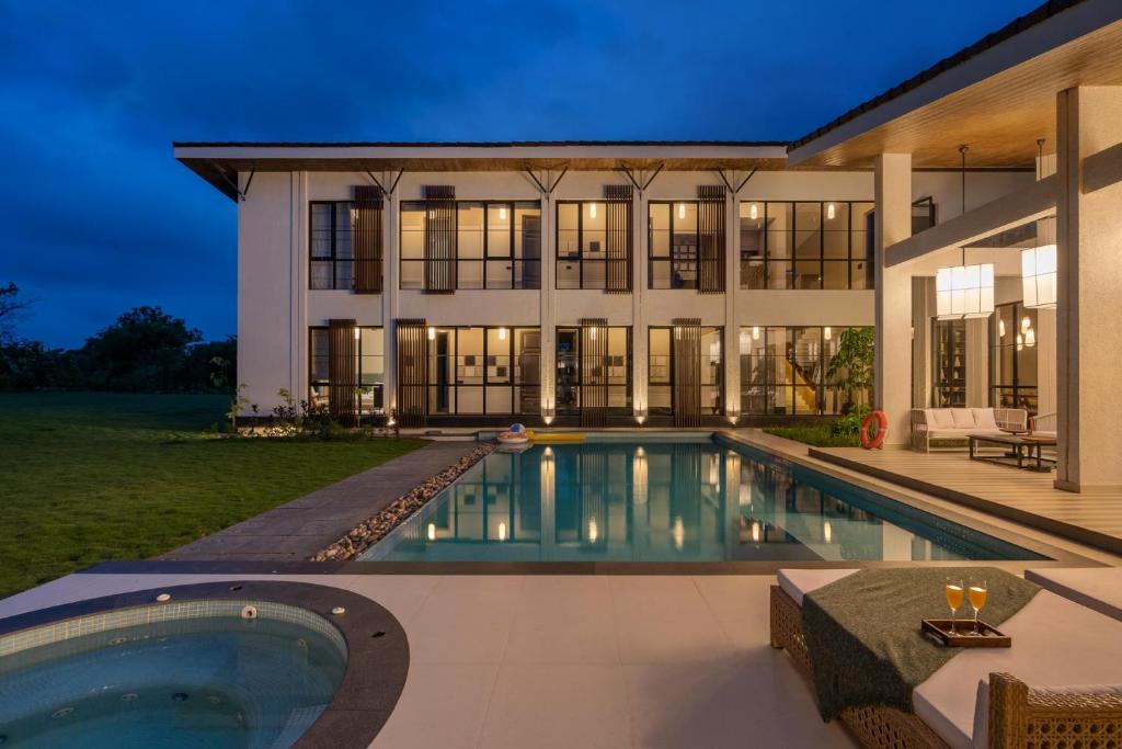 LohonoStays Riyuvann Estate