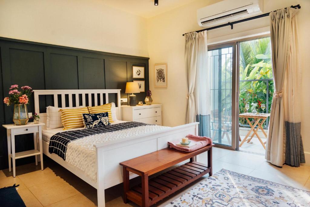 LohonoStays Villa Meher photo 3