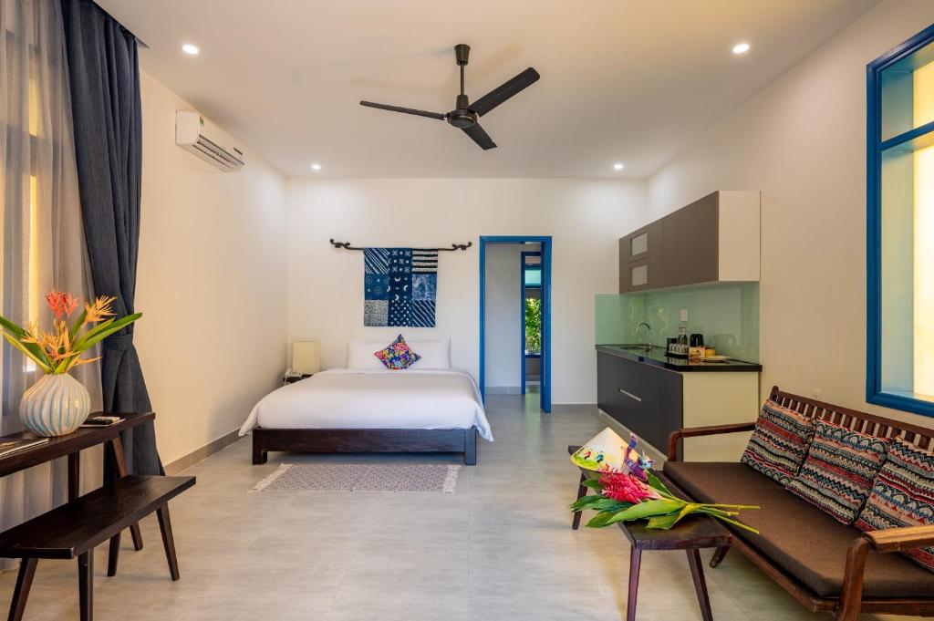 Hoi An ViVian Blue Villa