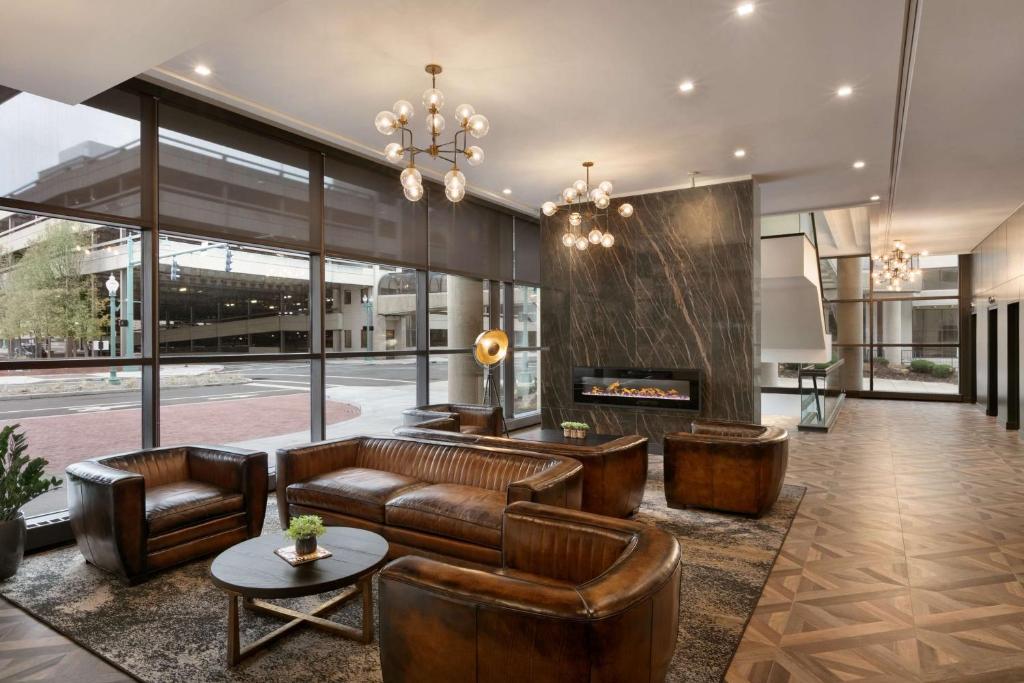 DoubleTree by Hilton Canton Downtown photo 4