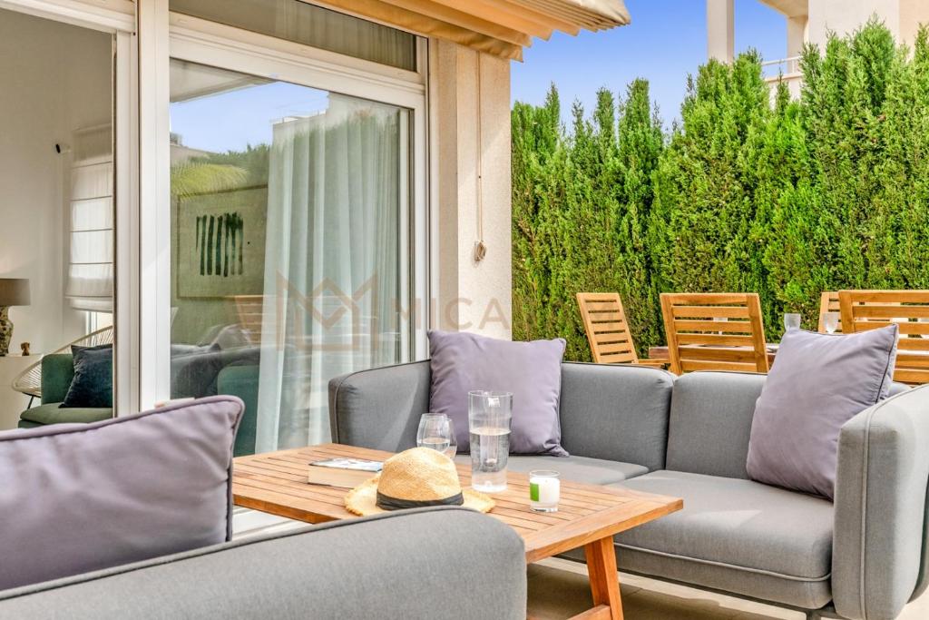 Four Bedroom Mimosas Villa With A Private Pool photo 3