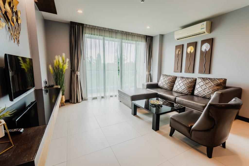 The Regent Bangtao Apartments gorgeous view of the jungle photo 4