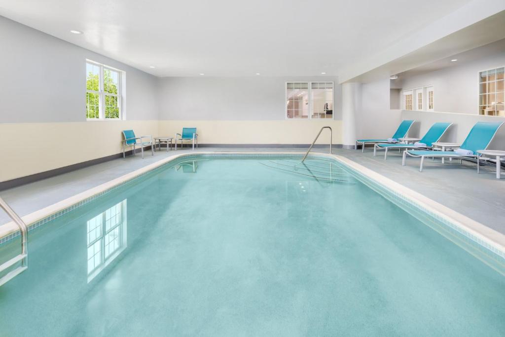 TownePlace Suites by Marriott Manchester image