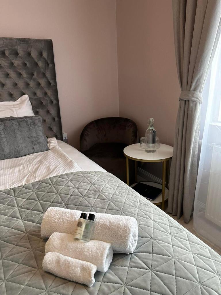 R&J Guesthouse Room photo 2