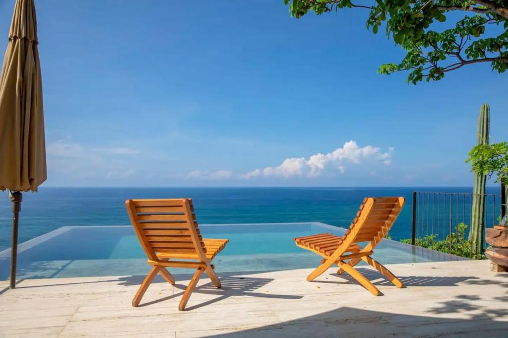 Casa Guayacan Incredible Beach Front Villa photo 2