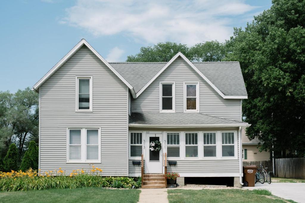Downtown & Campus Wifi W D Netflix 2Br 1Ba photo 4