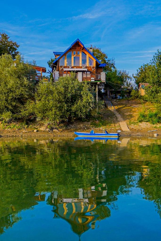 Savski Mir photo 3