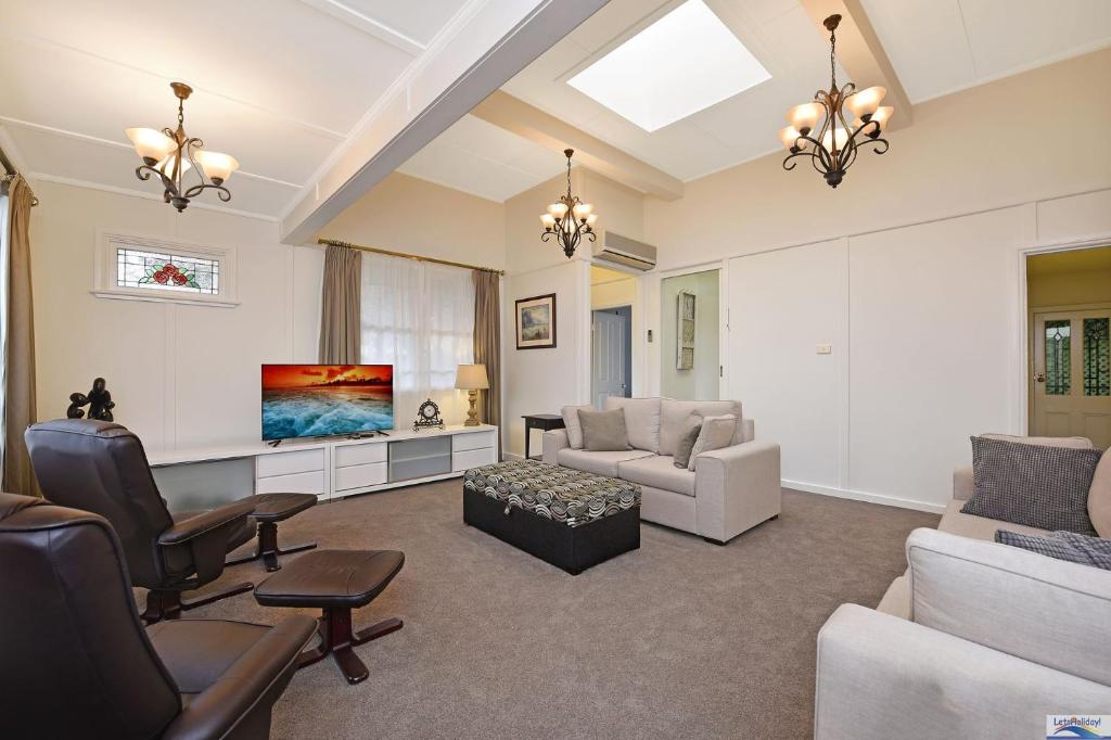 Victoria House Leura photo 2