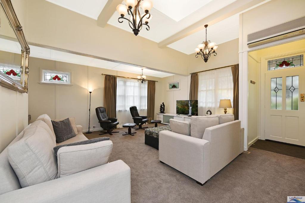 Victoria House Leura photo 4