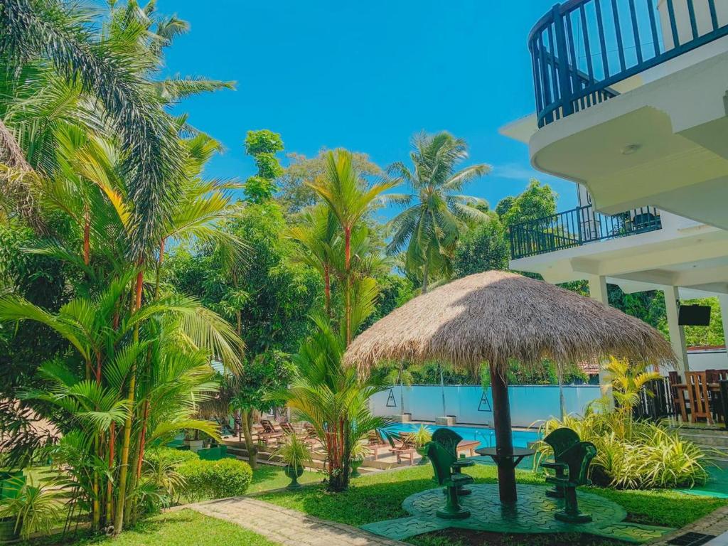 Yala River Front Hotel & Restaurant photo 3