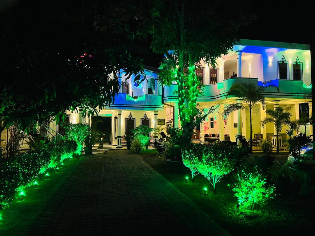 Yala River Front Hotel & Restaurant photo 1