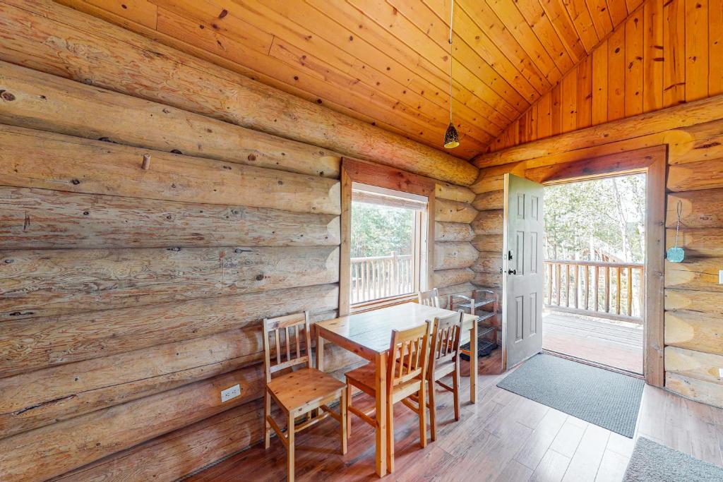 Lac Le Jeune at Cabin 29 and 30 photo 3