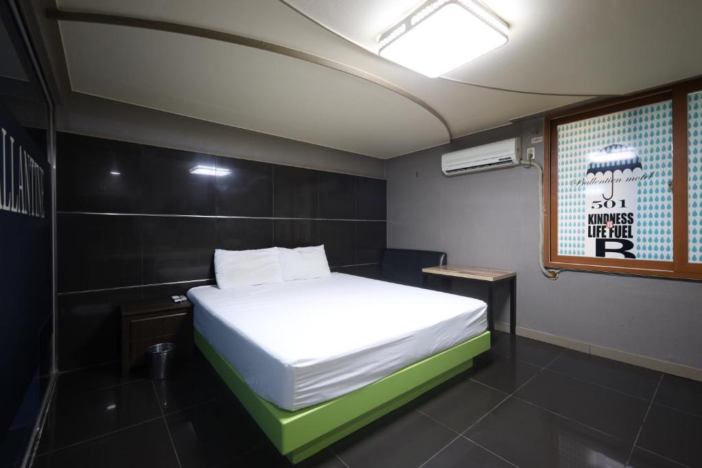 Masan Valentine Hotel photo 1