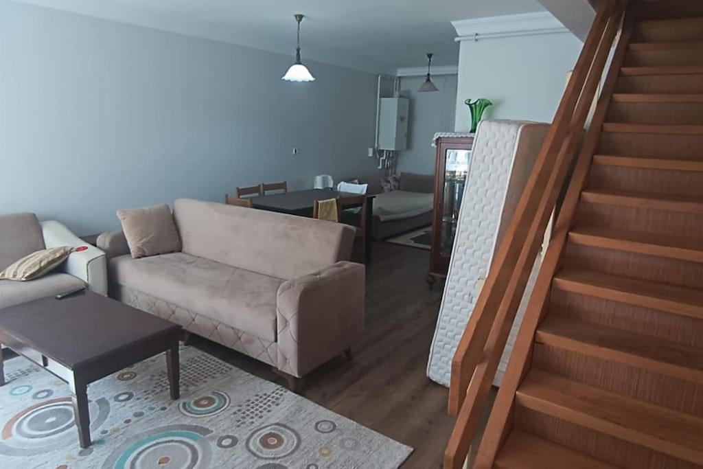 B.oğlu ada kiralık müstakil ev photo 4