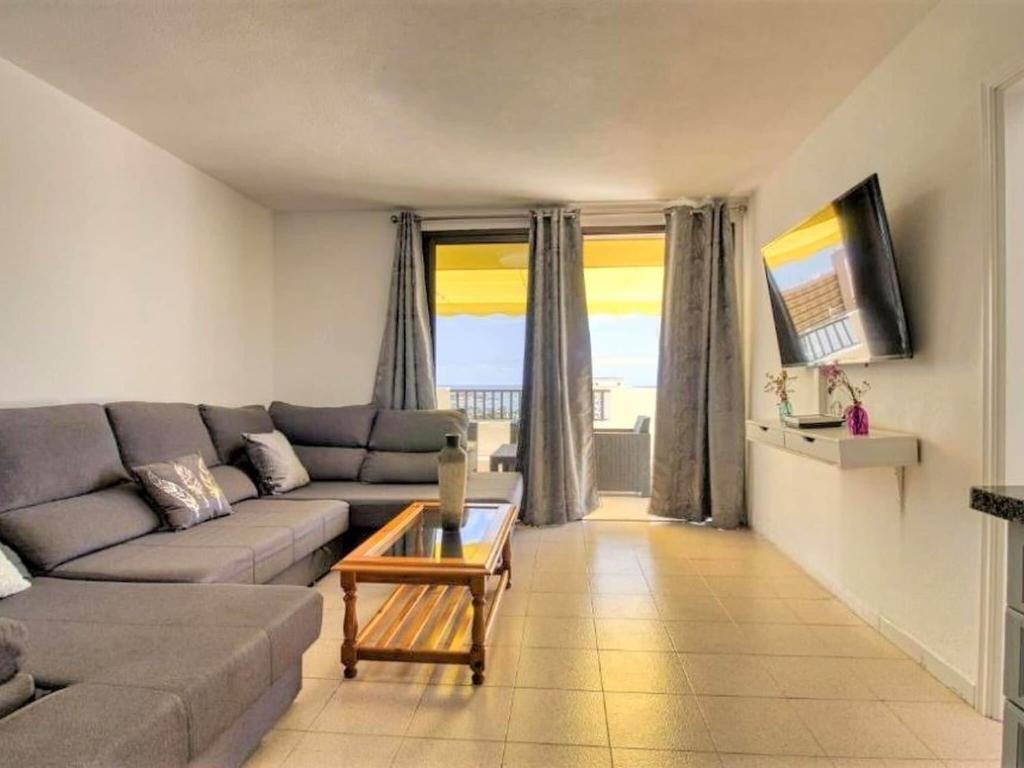 Premium apartment in Adeje with private terrace photo 2