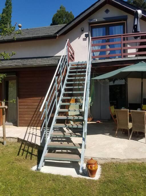 Chambres et coin repas Coco Eco photo 1