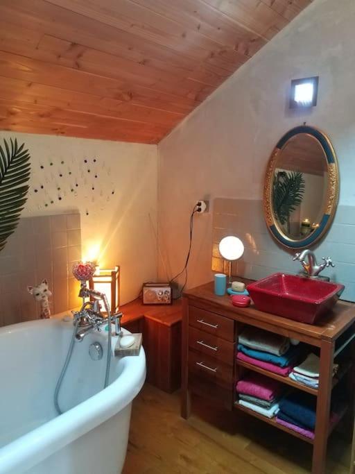 Chambres et coin repas Coco Eco photo 2
