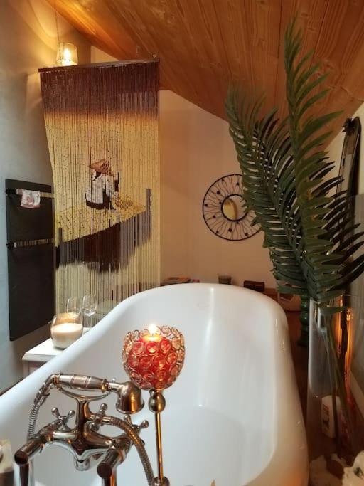 Chambres et coin repas Coco Eco photo 4
