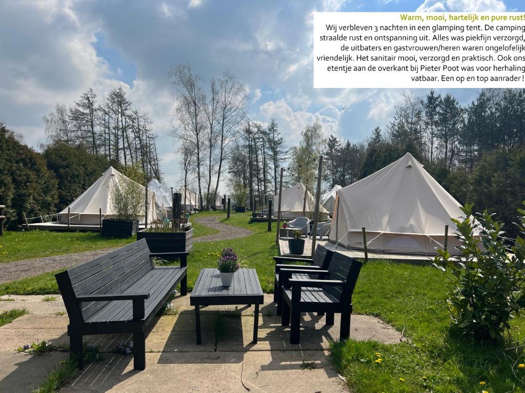 Glamplodge met privé sanitair photo 2