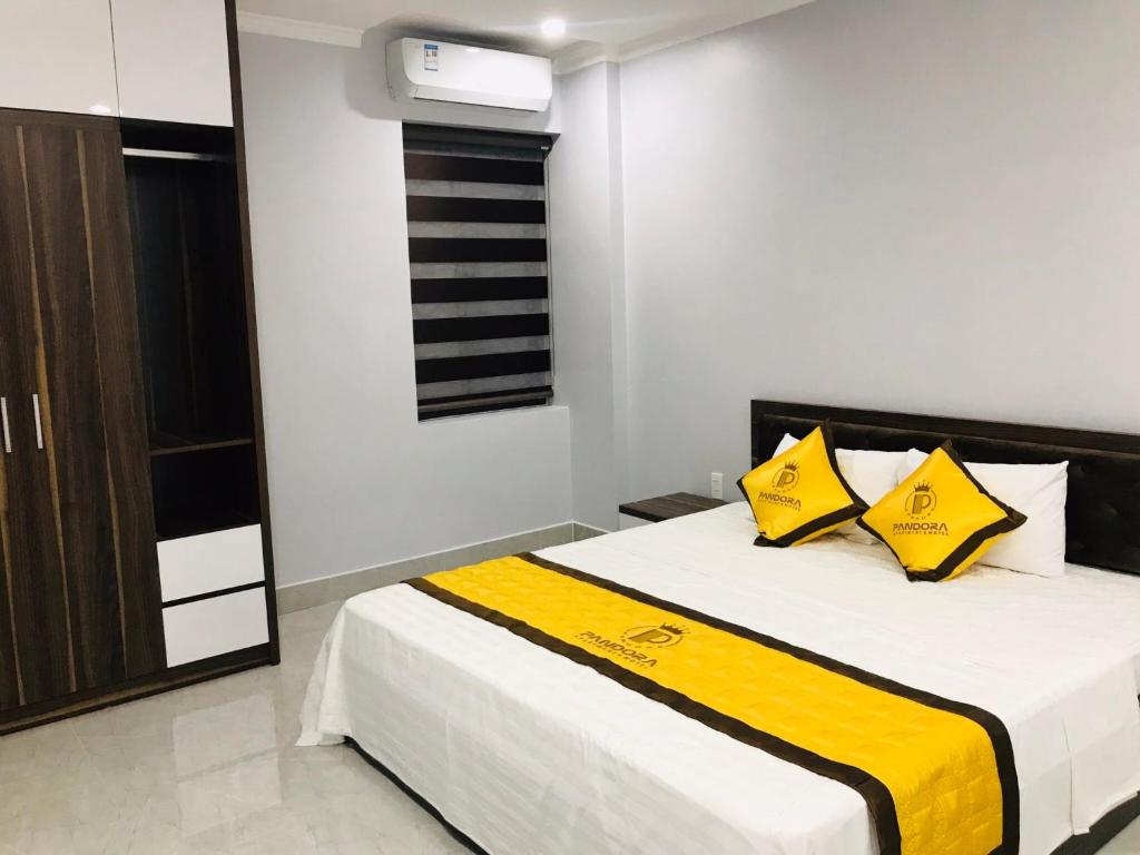 Pandora Apartment & Motel