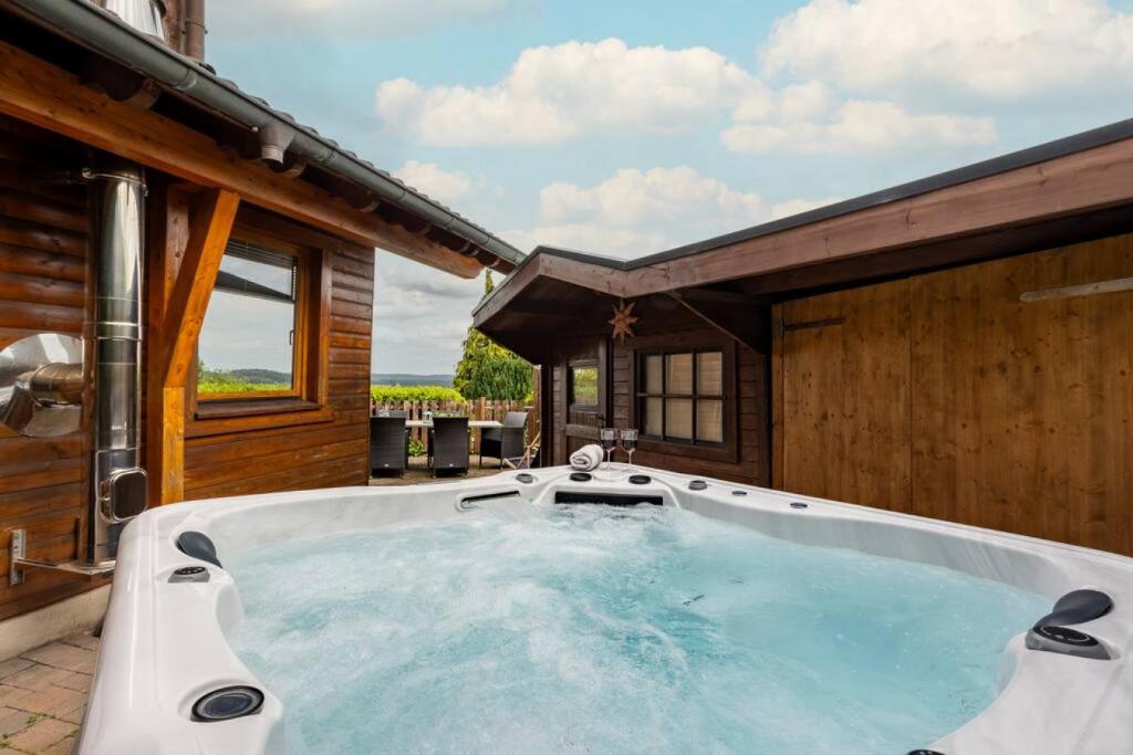Panoramic Chalet Hot Tub, BBQ, view, terrace photo 4