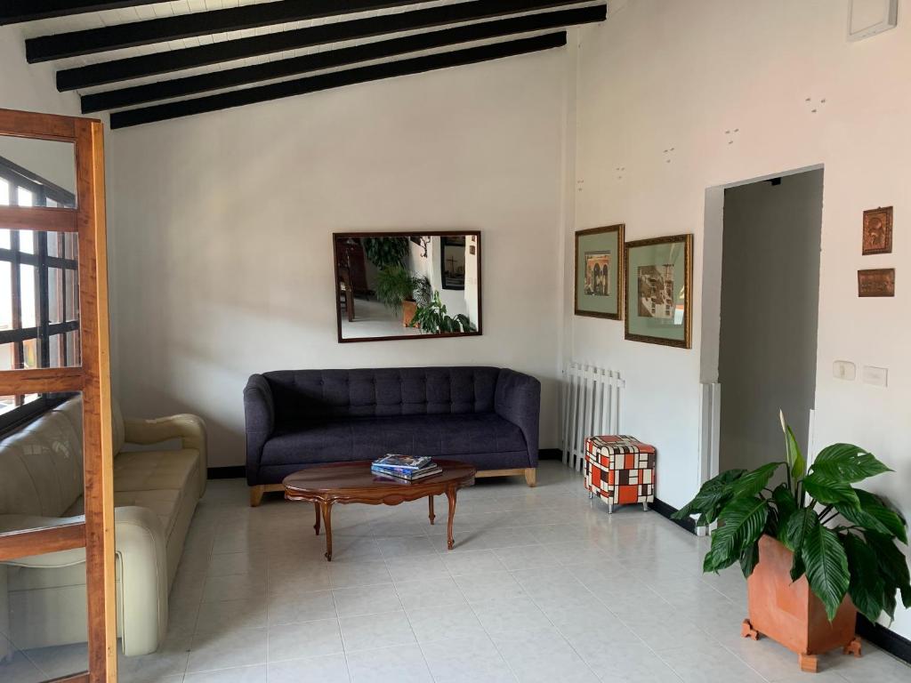 Casa linda jardín photo 2