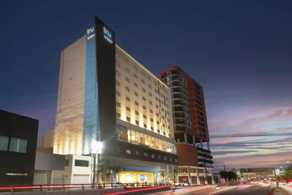 Tru By Hilton Monterrey Fundidora photo 2