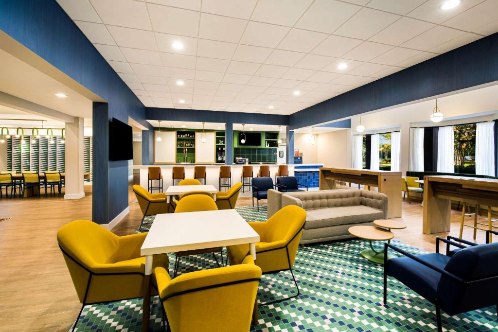 Sonesta Select Philadelphia Airport photo 1