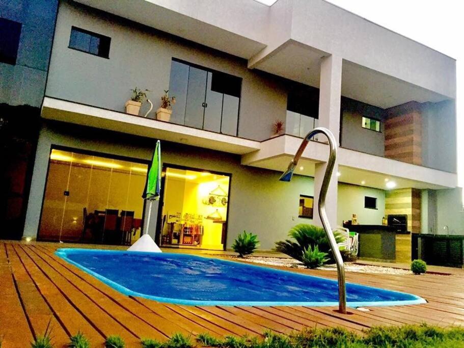 SOBRADO PISCINA LAREIRA ALTO PADRÃO