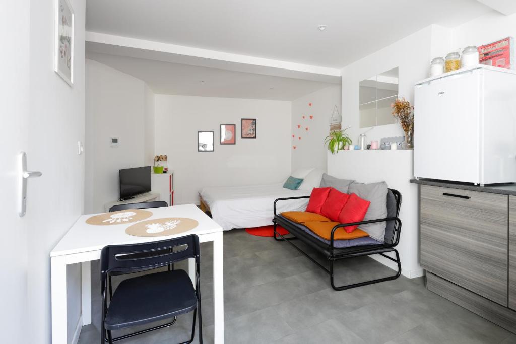 Charmant studio, au cœur de la ville de Riom photo 3